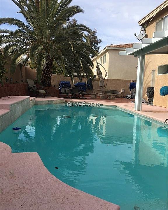 1st image of 979 Aspen Valley Ave