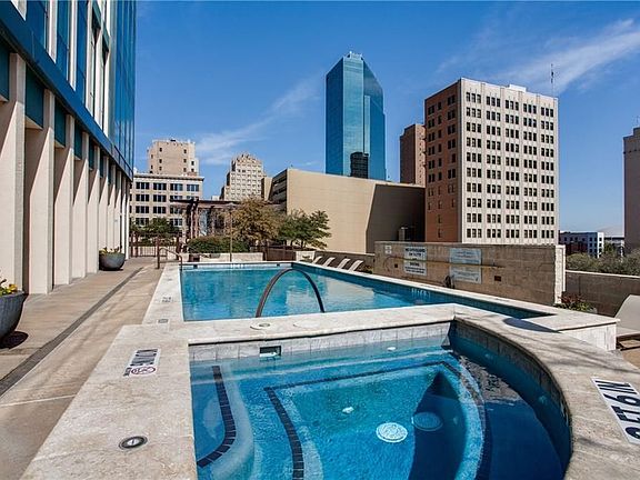 5th image of 500 Throckmorton St APT 711