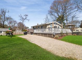 18 Balsam Rd, South Kingstown, RI 02879