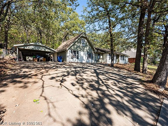 2nd image of 5701 Hardscrabble Way