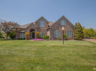 2199 Waters Ridge Dr, Newburgh, IN 47630