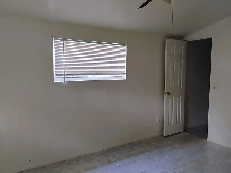 538 State St — Photo 10