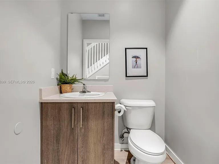 171 NW 158th St #8 — Photo 9