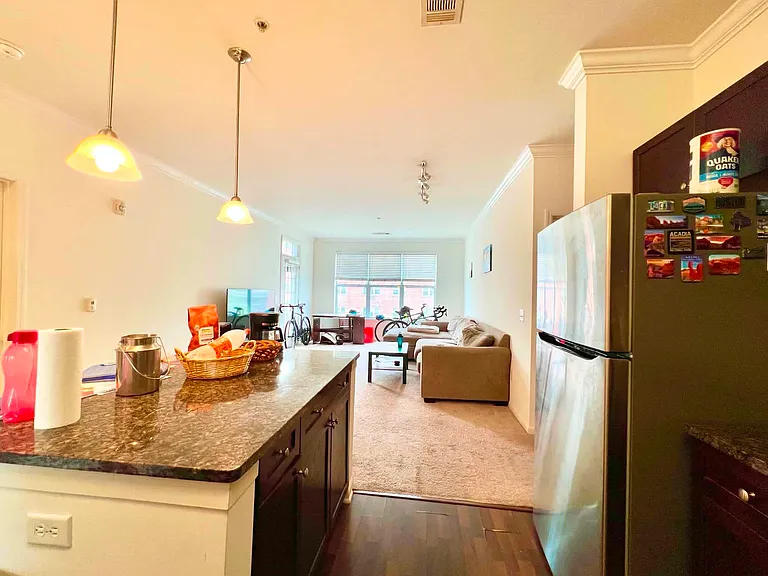 850 E Main St #430 — Photo 4