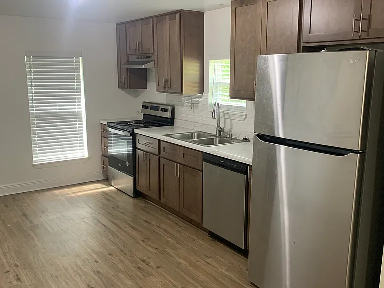 11 Millies Ln — Photo 4
