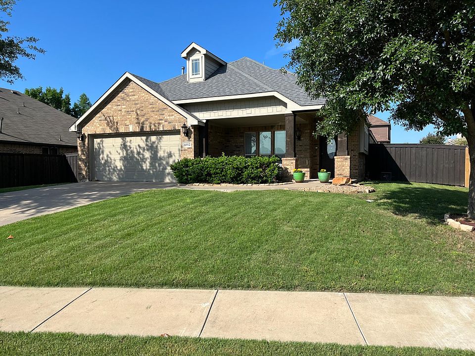 1st image of 602 Park Glen Ln