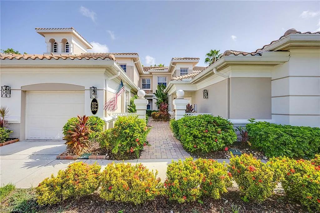 3 bed, 2.0 bath, 1812 sqft, $7,500 — Photo 3