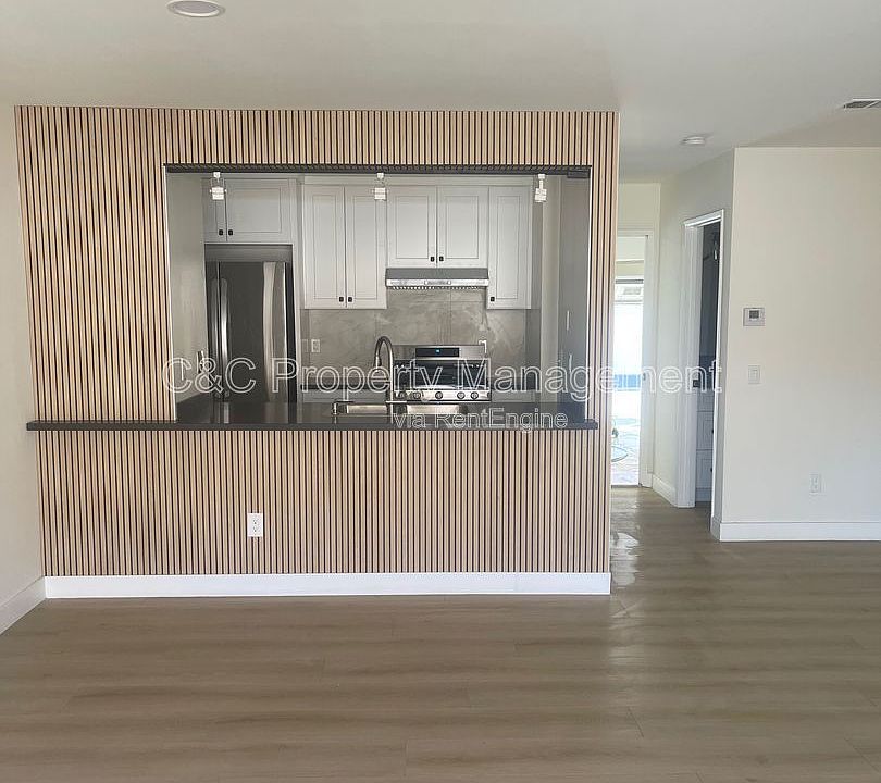 1st image of 2061 S Magnolia Ave