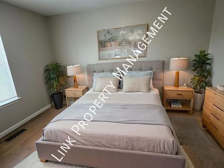 1106 Carline Rd — Photo 8