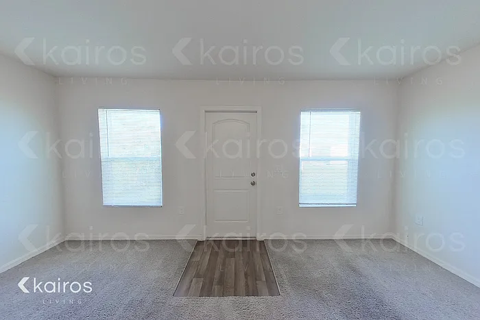 305 NE 23rd Terrace Cpe — Photo 4