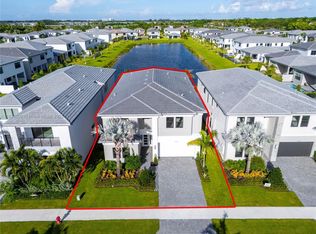 20422 Southernwood Ave, Boca Raton, FL 33434