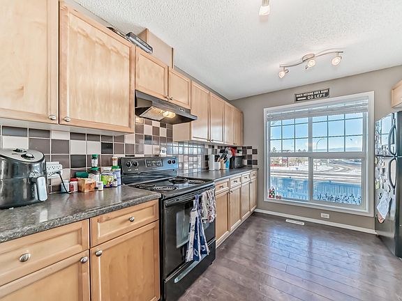 4th image of 5604 199th St NW #119