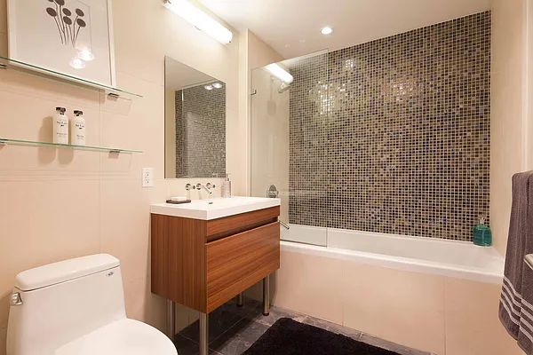 Rented by Corcoran | media 31