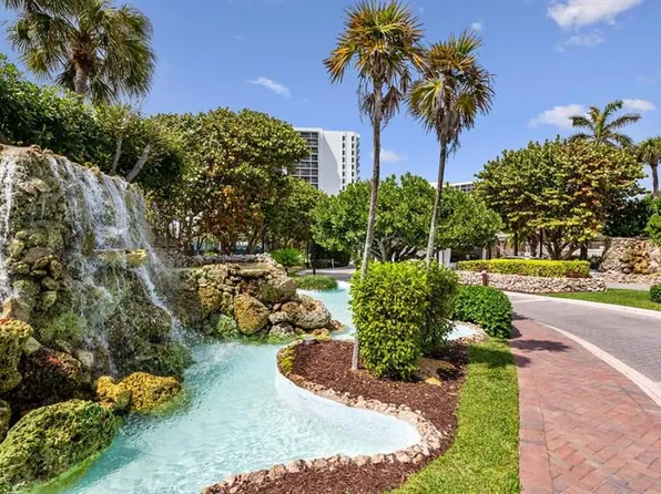 4748 S Ocean Blvd APT 306, Highland Beach, FL 33487