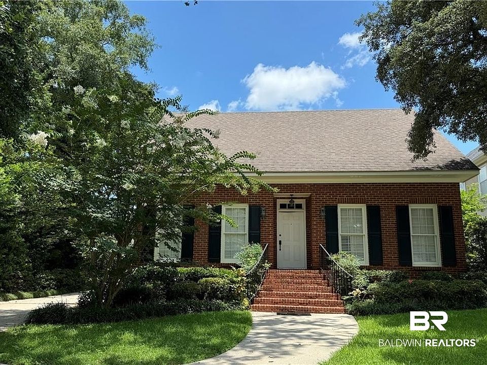 1st image of 3932 McGregor Ct