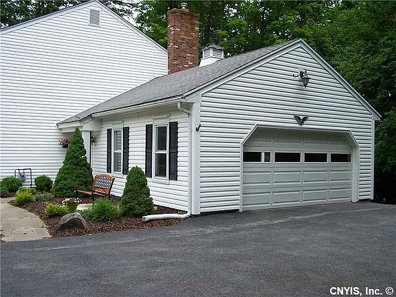 3rd image of 156 Fireside Ln