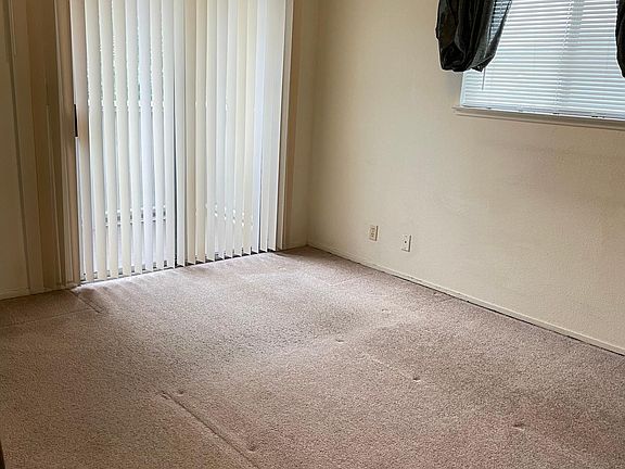 5th image of 336 S Willard Ave