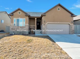 8767 N Jefferson Dr, Eagle Mountain, UT 84005