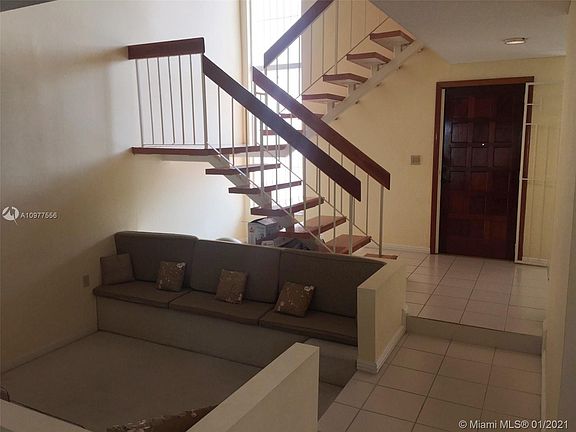 4th image of 1235 SW 104th Ct #7-5B