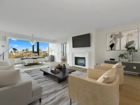 220 Boylston St APT 1120, Boston, MA 02116