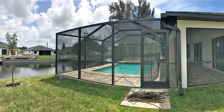 815 SW 11th Ct — Photo 17