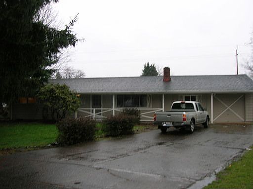 1st image of 12417 NE 77th St