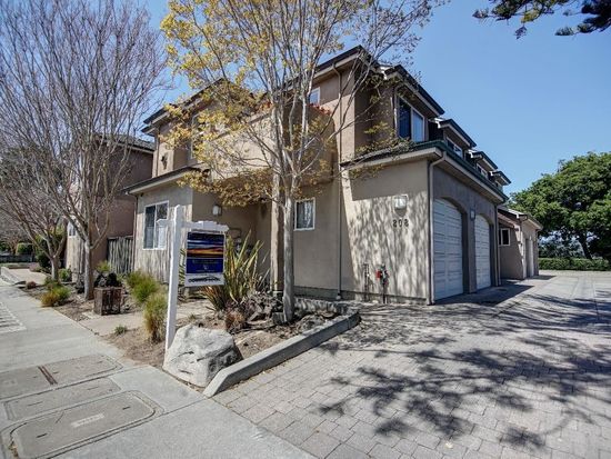 208 Bay St APT F, Santa Cruz, CA 95060