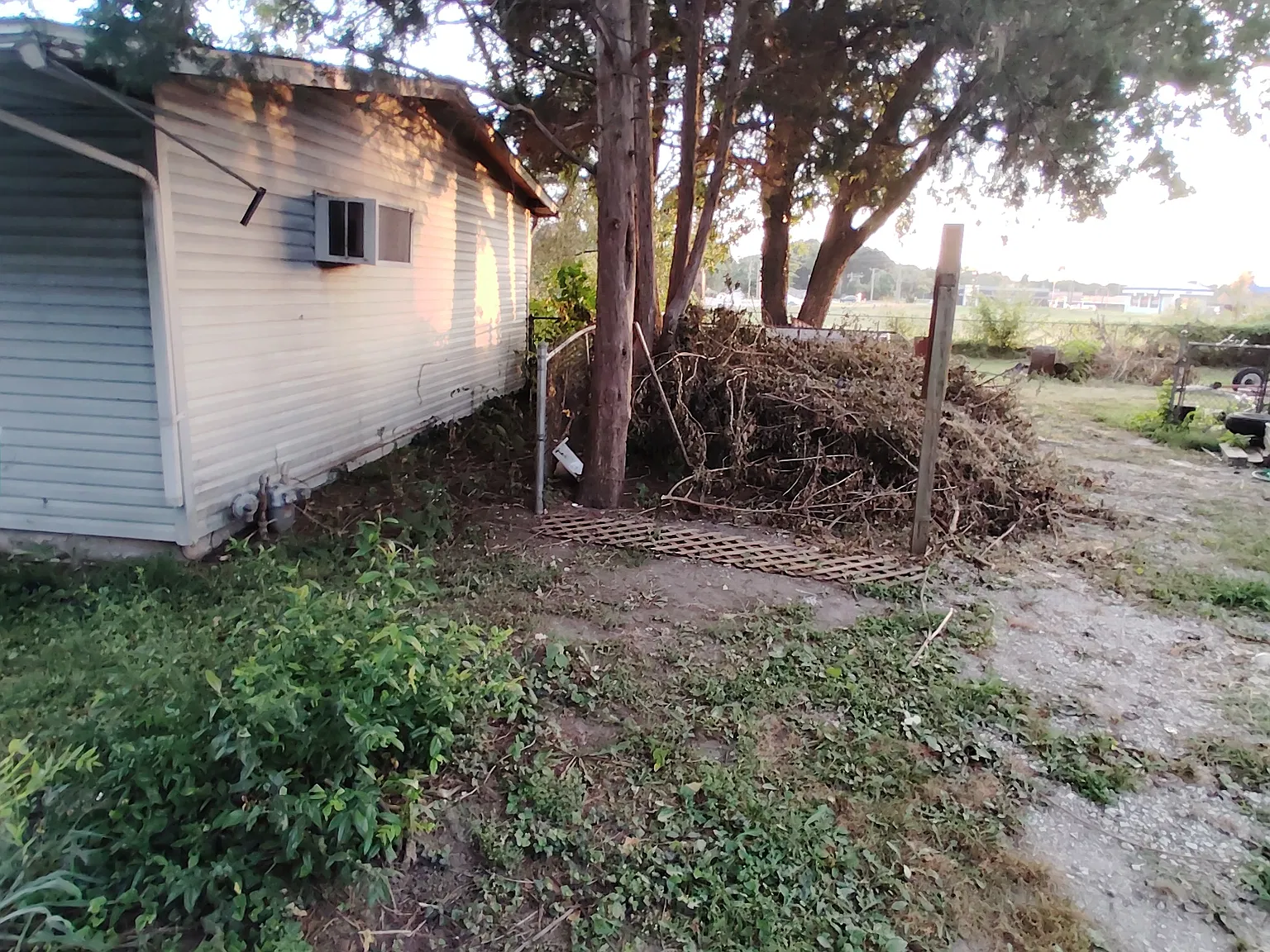 3 bed, 1075 sqft, $800 — Photo 4