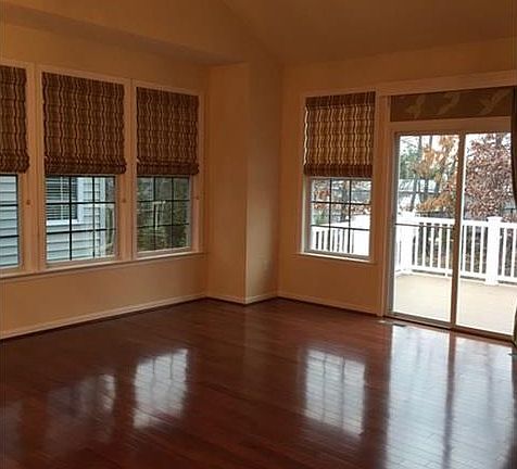 5th image of 102 Dorsch Dr