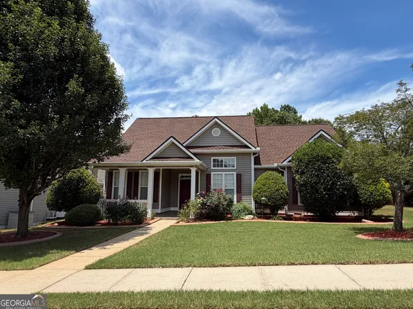 220 Portico Pl, Newnan, GA 30265