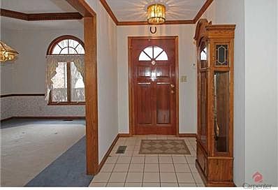 2nd image of 1036 Lakewood South Dr