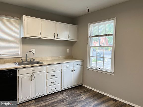 3rd image of 16649 Geddy Ct #A