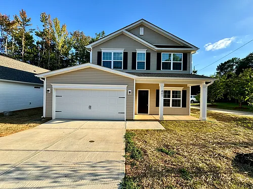 401 Austin Dr Photo 1