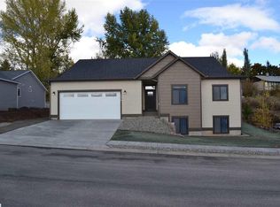 1270 SW Hannah St, Pullman, WA 99163