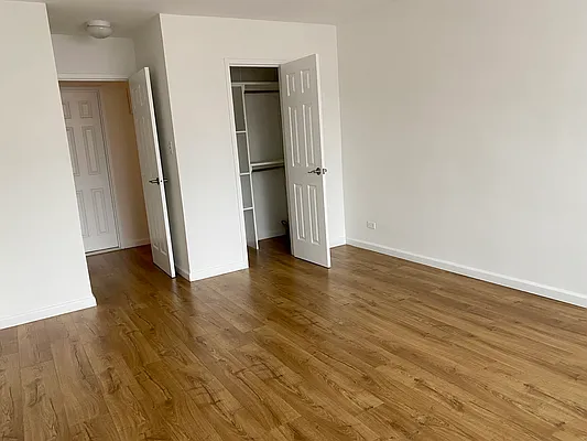 Rented by Solow Realty | media 6