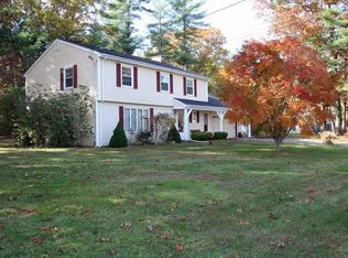43 Old Powder House Rd, Lakeville, MA 02347