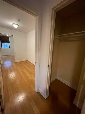 Rented by Best Apartments North Inc | media 23