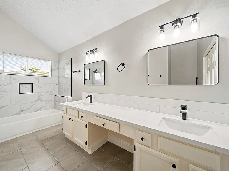 22039 Rivermead Dr — Photo 14