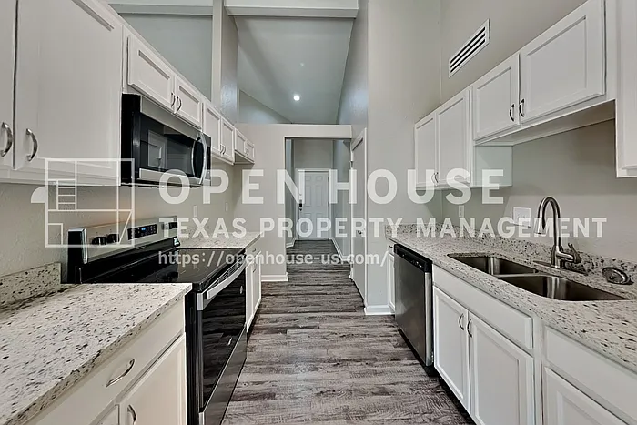 3737 Whitefern Dr — Photo 7