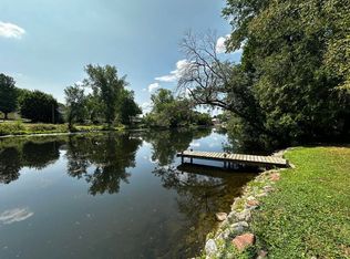 111 Forton Ct, Stoughton, WI 53589