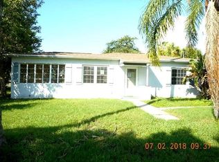 16100 3rd St E, Redington Beach, FL 33708