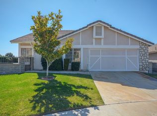 41113 Round Hill Ct, Cherry Valley, CA 92223