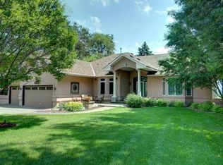 600 Marshan Ln, Lino Lakes, MN 55014