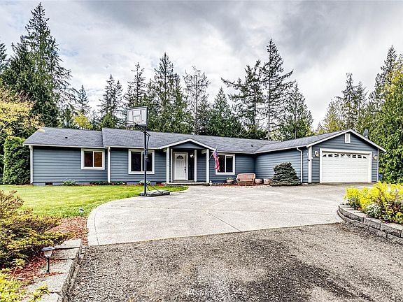 3rd image of 6312 114th Pl NW