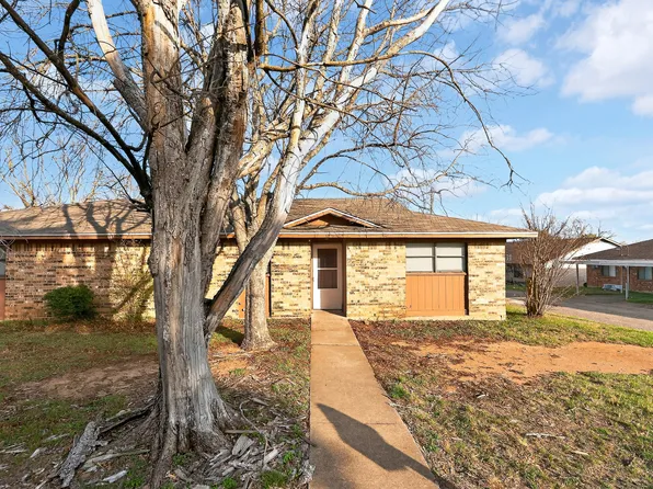 911 Yorktown Ave, Temple, TX 76504