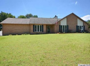 108 Branchwater Ln, Huntsville, AL 35806