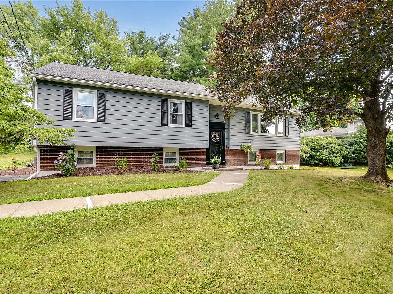 80 Round Hill Rd, Poughkeepsie, NY 12603 Zillow