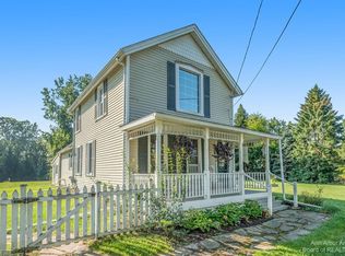 4064 Pontiac Trl, Ann Arbor, MI 48105