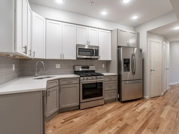 2045 N College Ave #B, Philadelphia, PA 19121