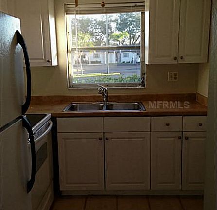 2nd image of 2959 Swifton Dr #95